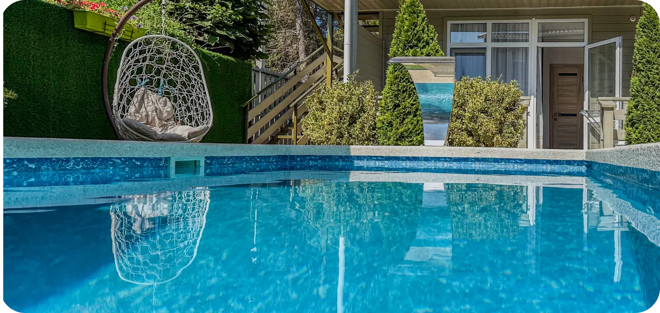 Бассейн отеля Summer Family